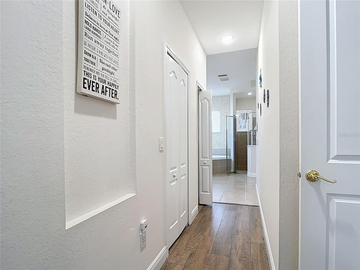 1167 ROTONDA CIRCLE — photo 43 of 97