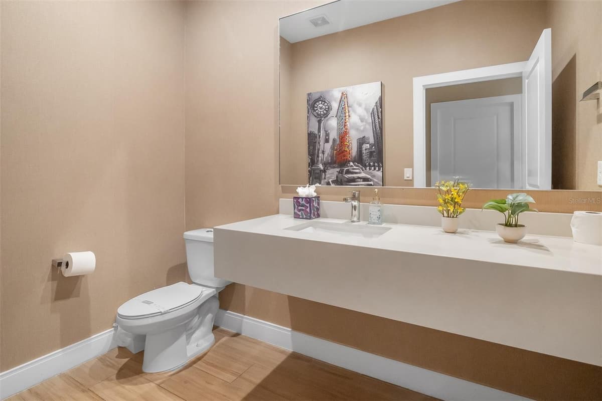 7567 BROOKLYN DRIVE — photo 16 of 39