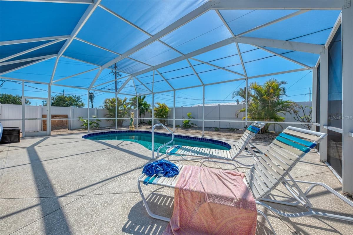 1376 FLAMINGO DRIVE — photo 40 of 42
