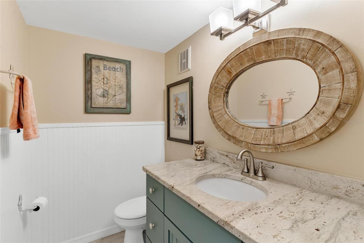 4841 SAXON DRIVE — photo 17 of 29
