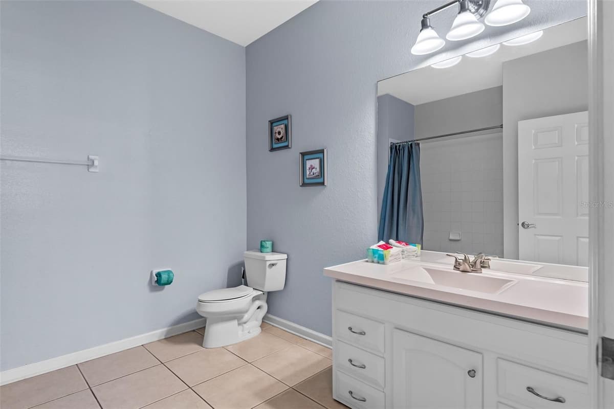 4862 CAYVIEW AVENUE — photo 16 of 34