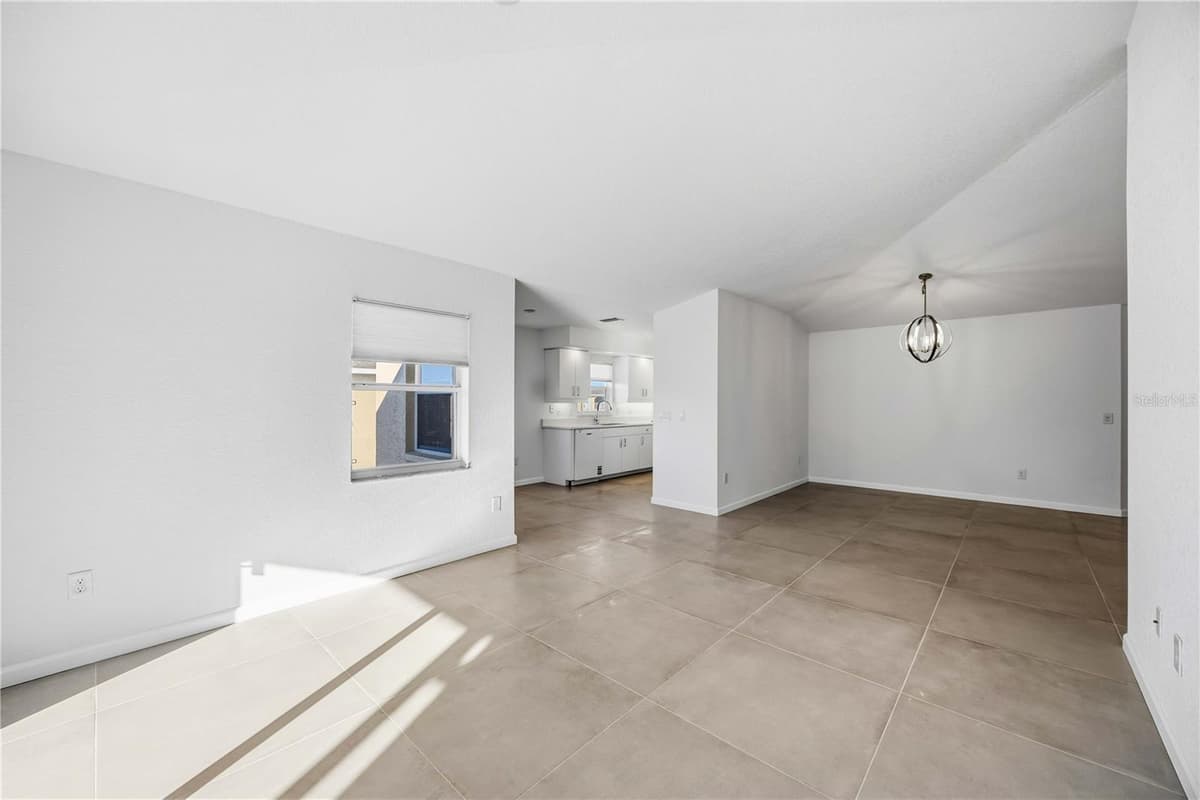 5800 SABAL TRACE DRIVE — photo 10 of 48