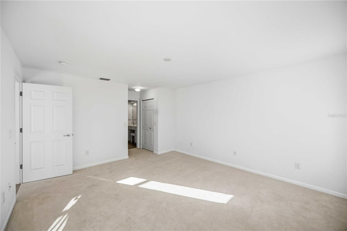 5800 SABAL TRACE DRIVE — photo 20 of 48