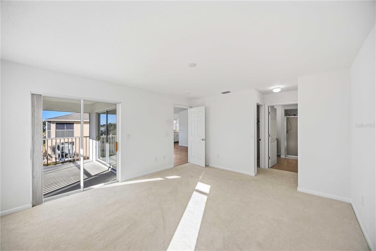 5800 SABAL TRACE DRIVE — photo 16 of 48