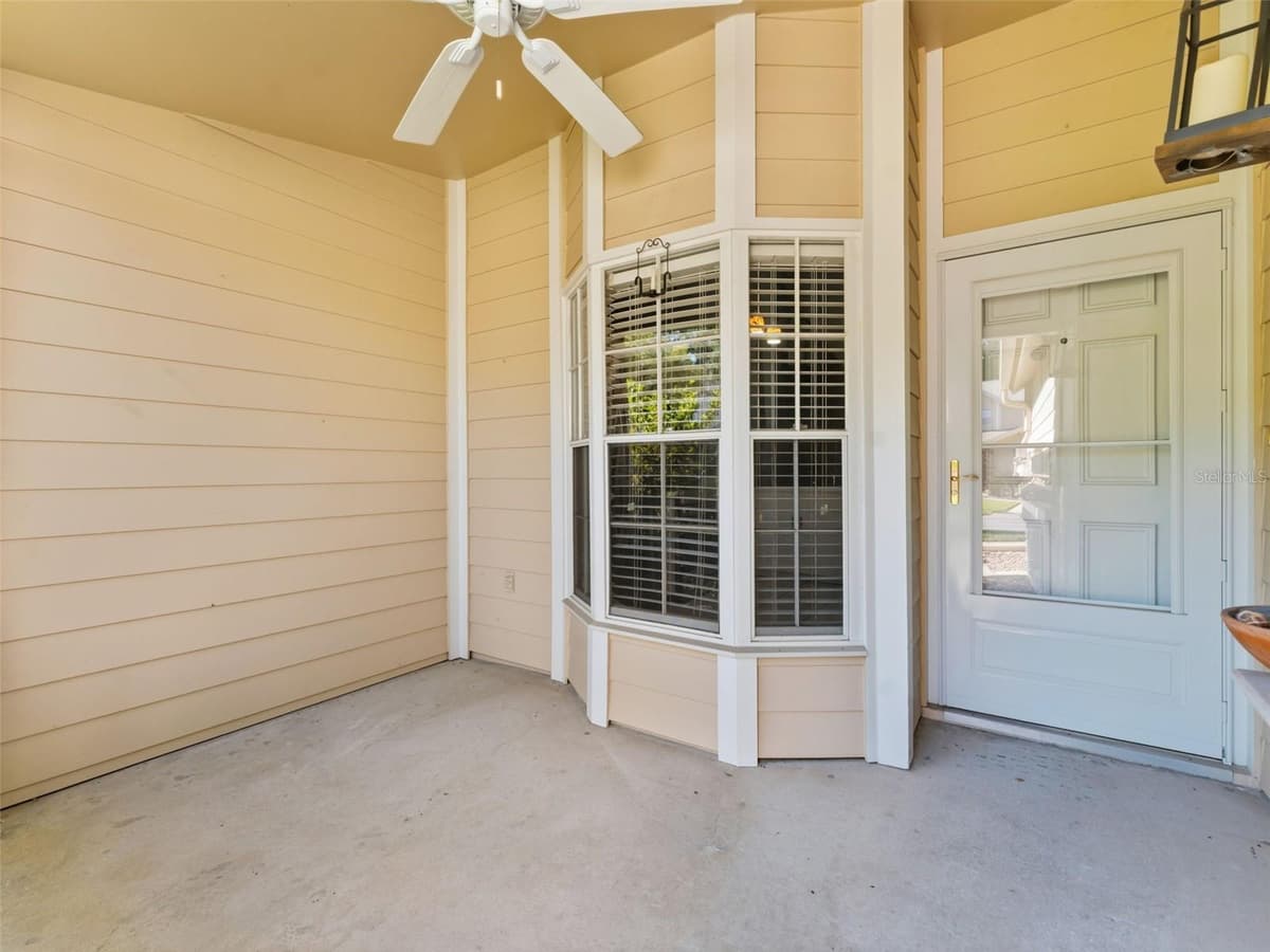 6516 REMUS DRIVE — photo 4 of 34
