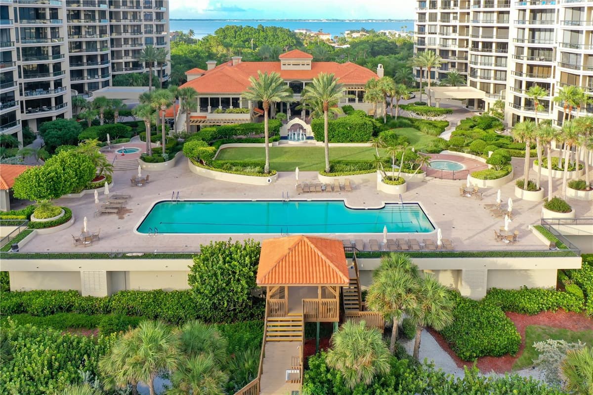 1241 GULF OF MEXICO DRIVE — photo 44 of 64