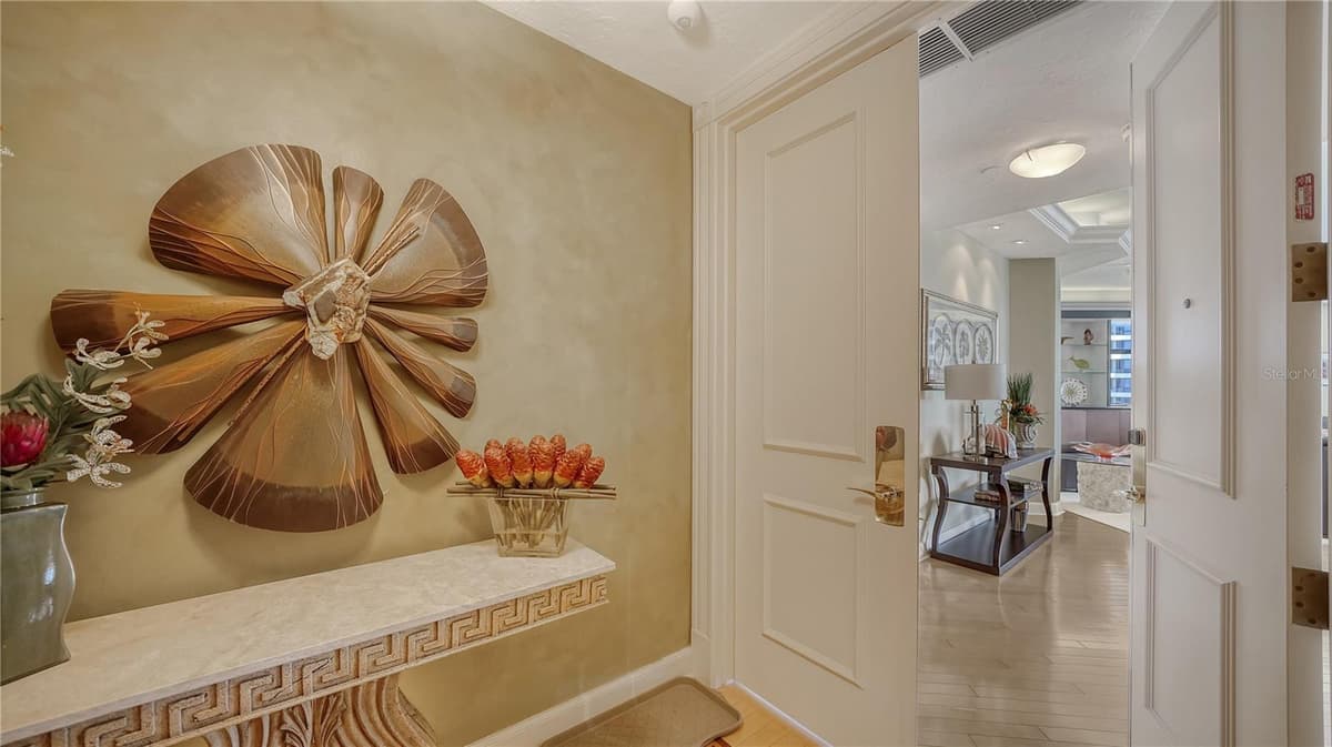 1241 GULF OF MEXICO DRIVE — photo 4 of 64
