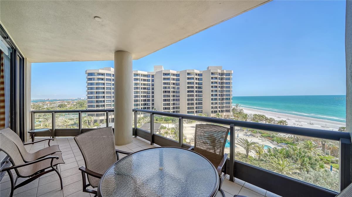1241 GULF OF MEXICO DRIVE — photo 14 of 64