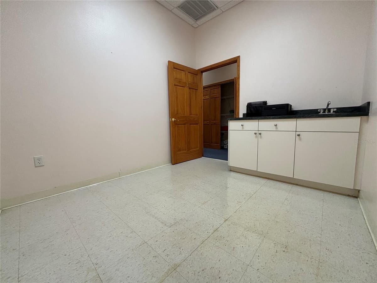 2855 ALT 19 — photo 14 of 43