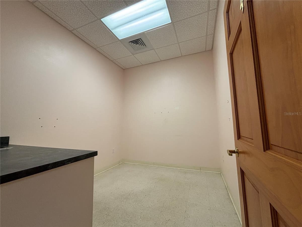 2855 ALT 19 — photo 37 of 43