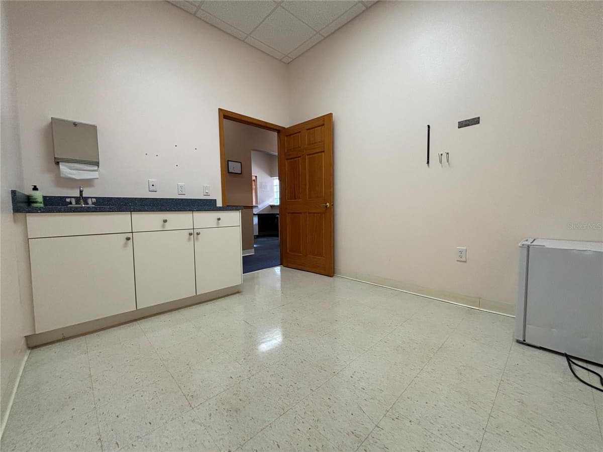 2855 ALT 19 — photo 36 of 43