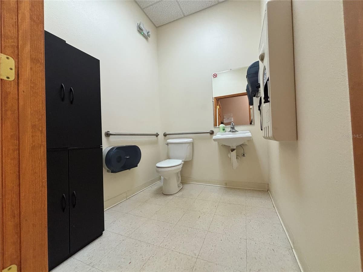 2855 ALT 19 — photo 34 of 43