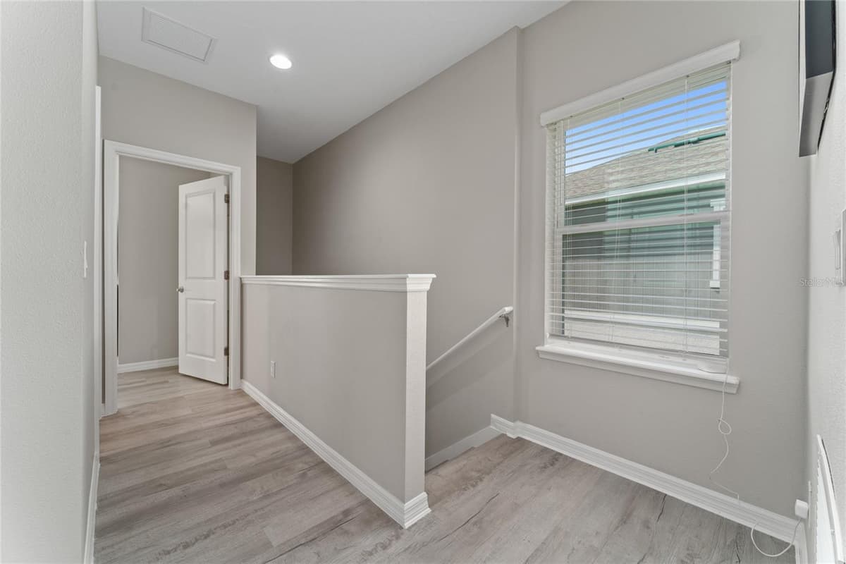 11162 HANLON TERRACE ALLEY — photo 19 of 48