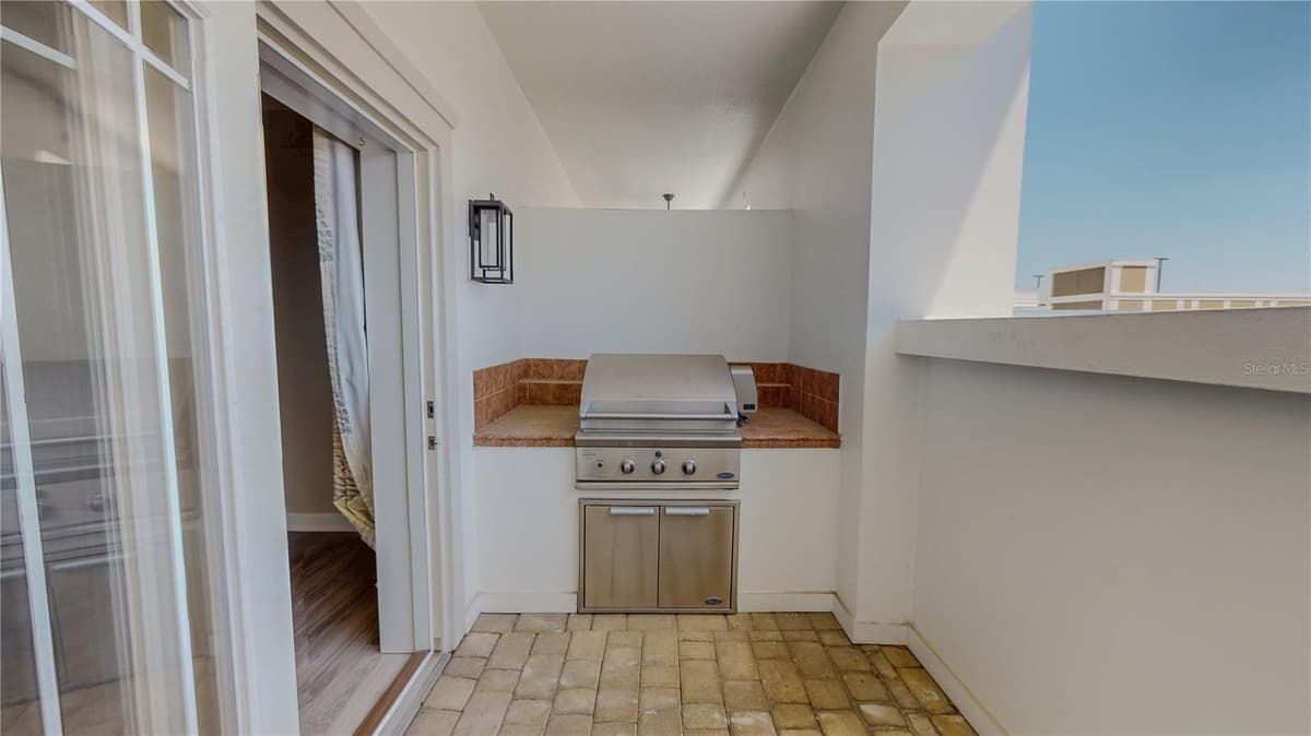 2305 EDGEWATER DRIVE — photo 12 of 42