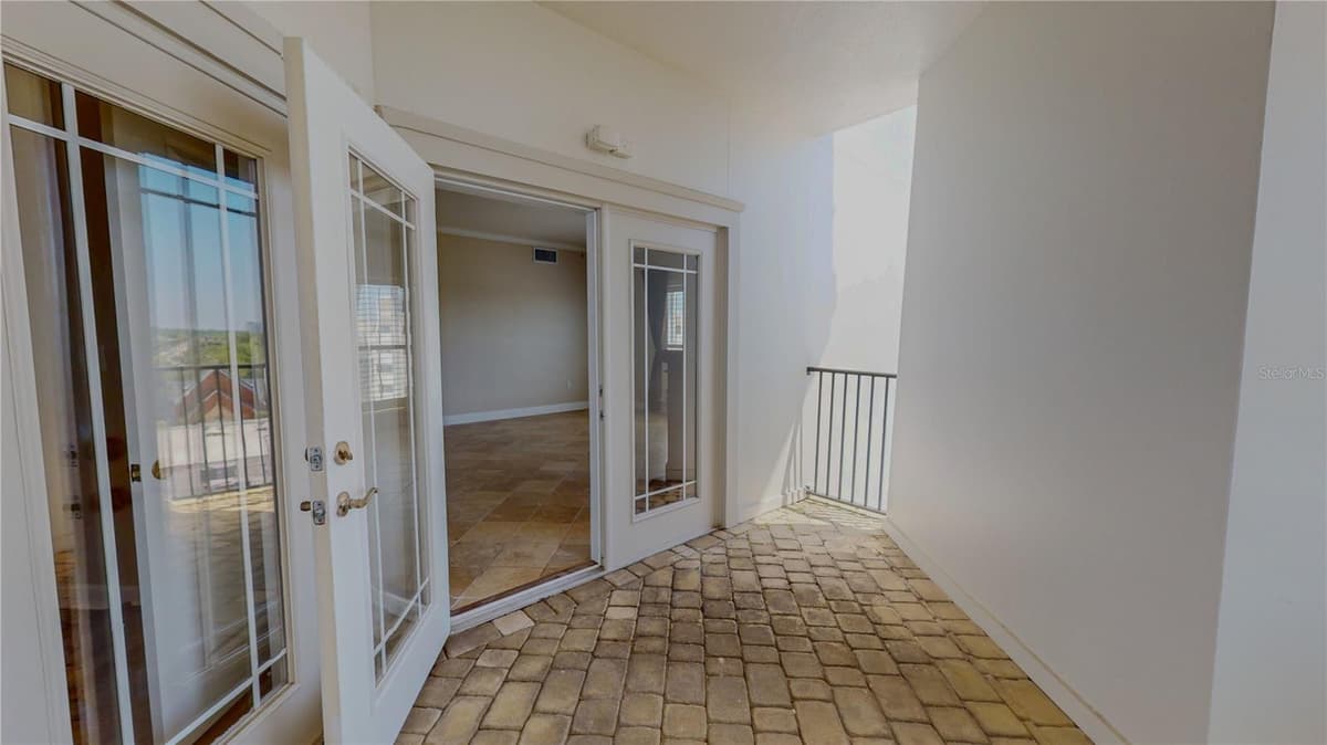 2305 EDGEWATER DRIVE — photo 17 of 42