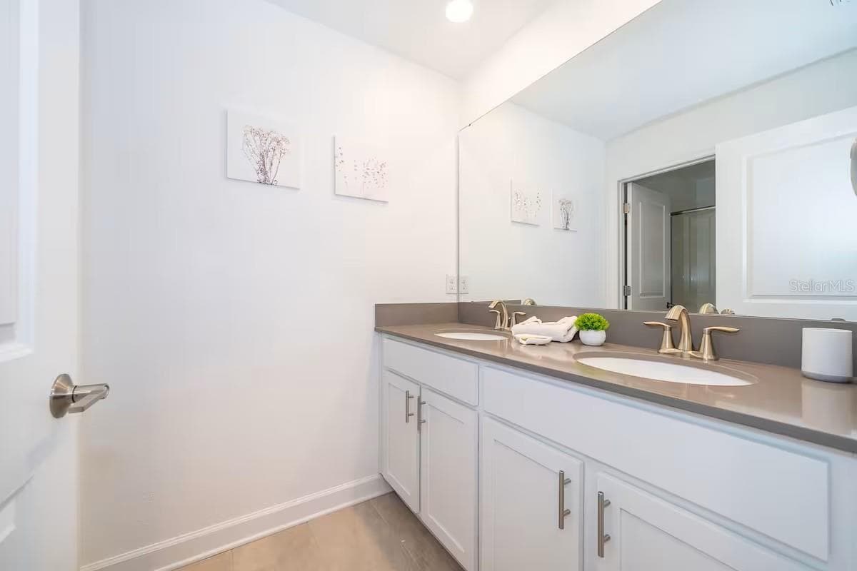 4188 PARAGRAPH DRIVE — photo 12 of 18