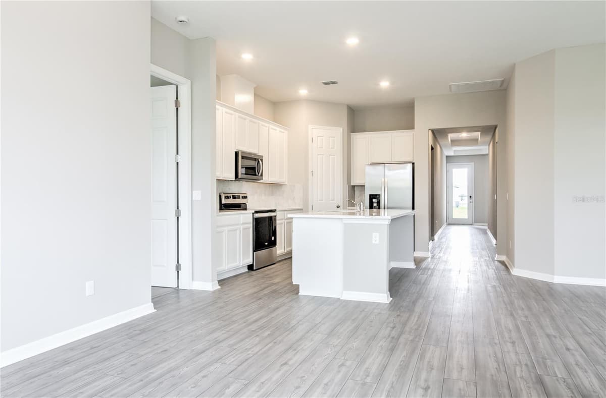 16271 SILVER GROVE BLVD — photo 32 of 46