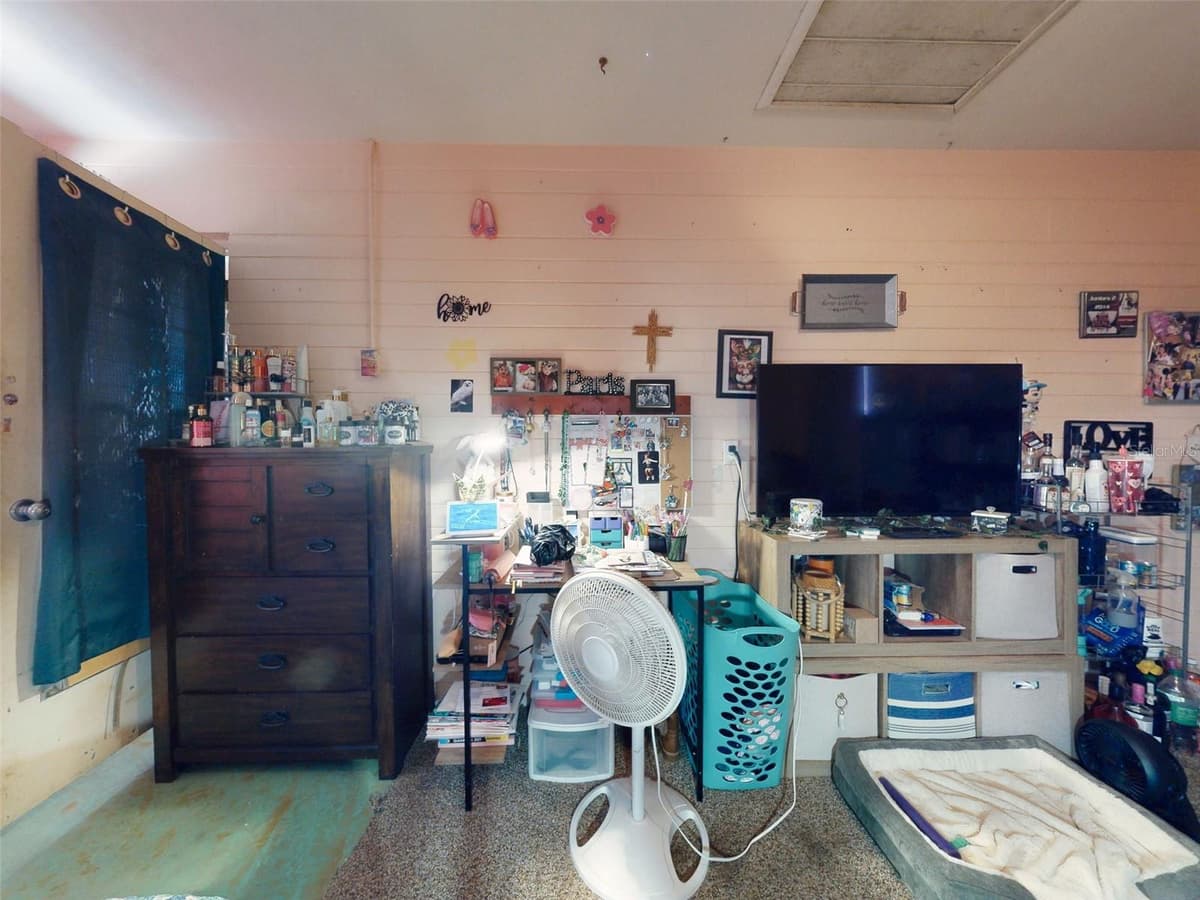 310 LEGION PLACE — photo 14 of 66
