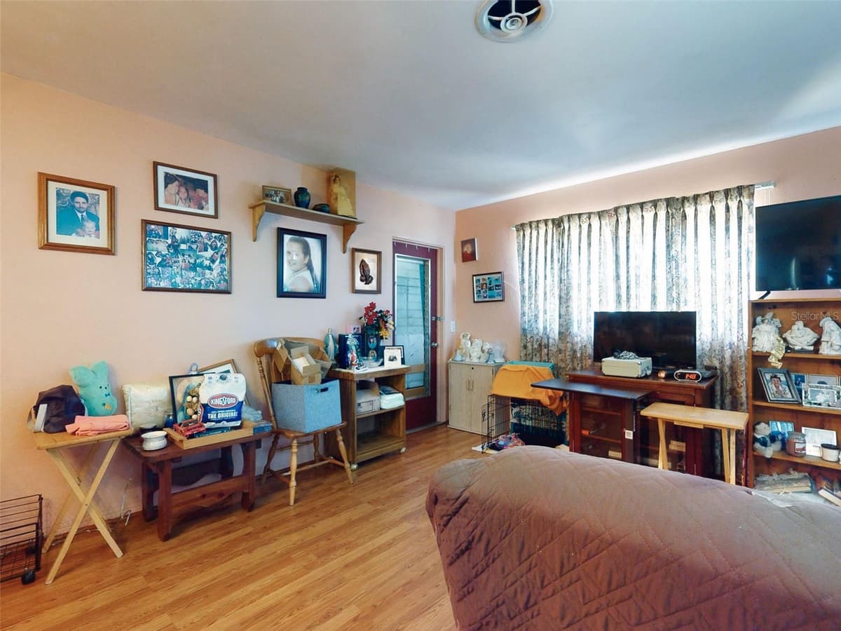 310 LEGION PLACE — photo 27 of 66