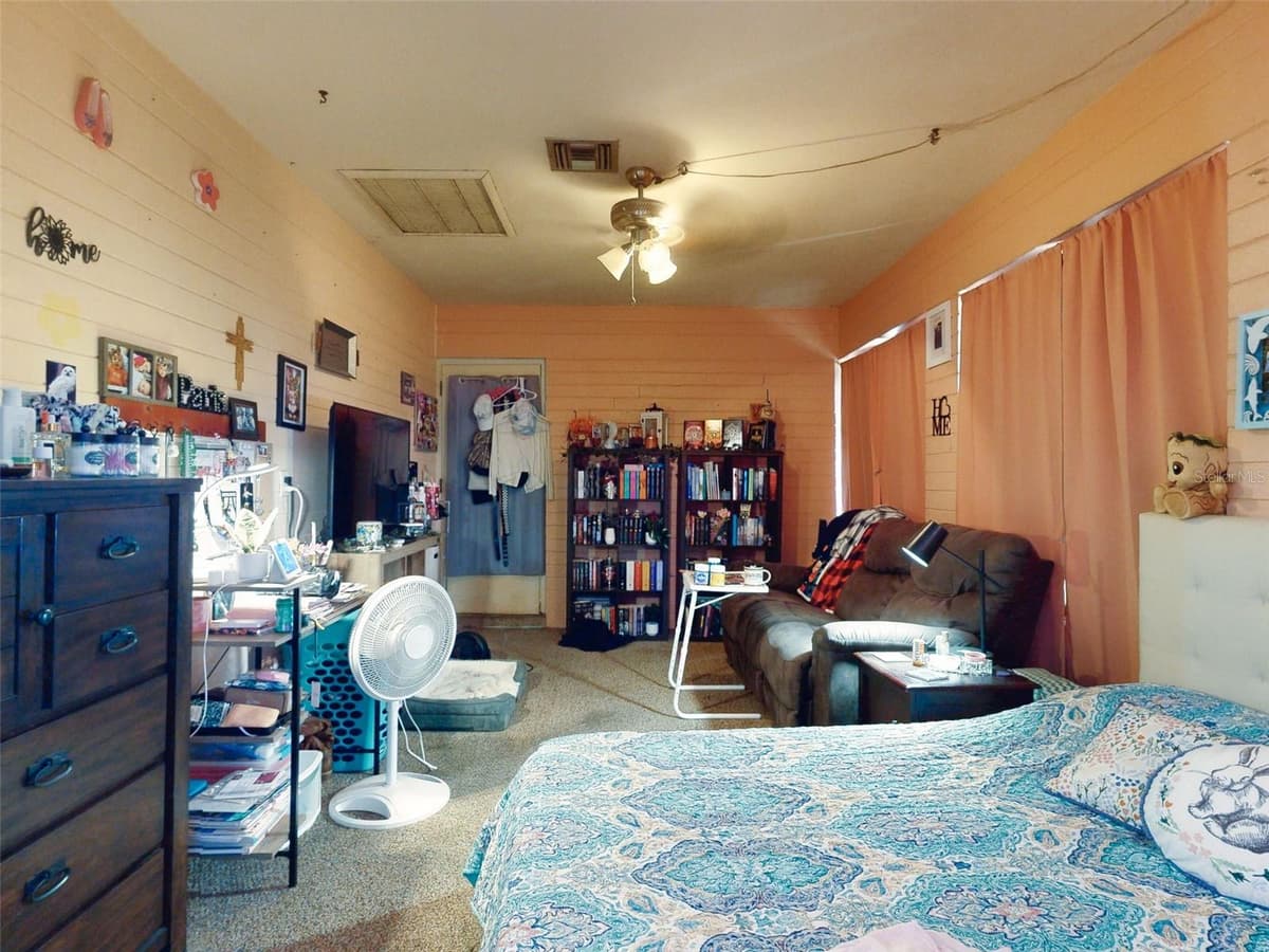310 LEGION PLACE — photo 7 of 66
