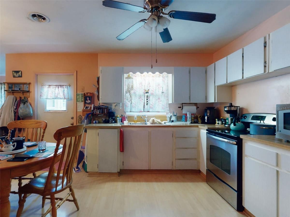 310 LEGION PLACE — photo 28 of 66