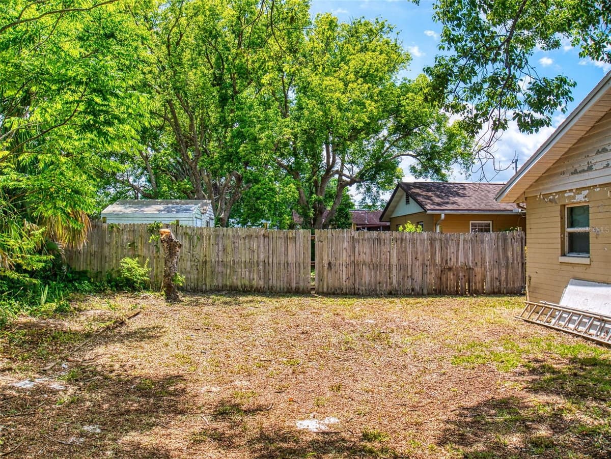 310 LEGION PLACE — photo 5 of 66