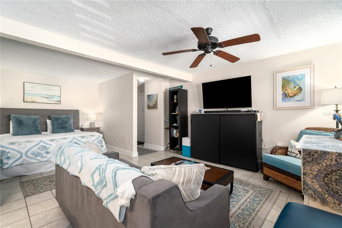 709 GULF WAY — photo 9 of 40
