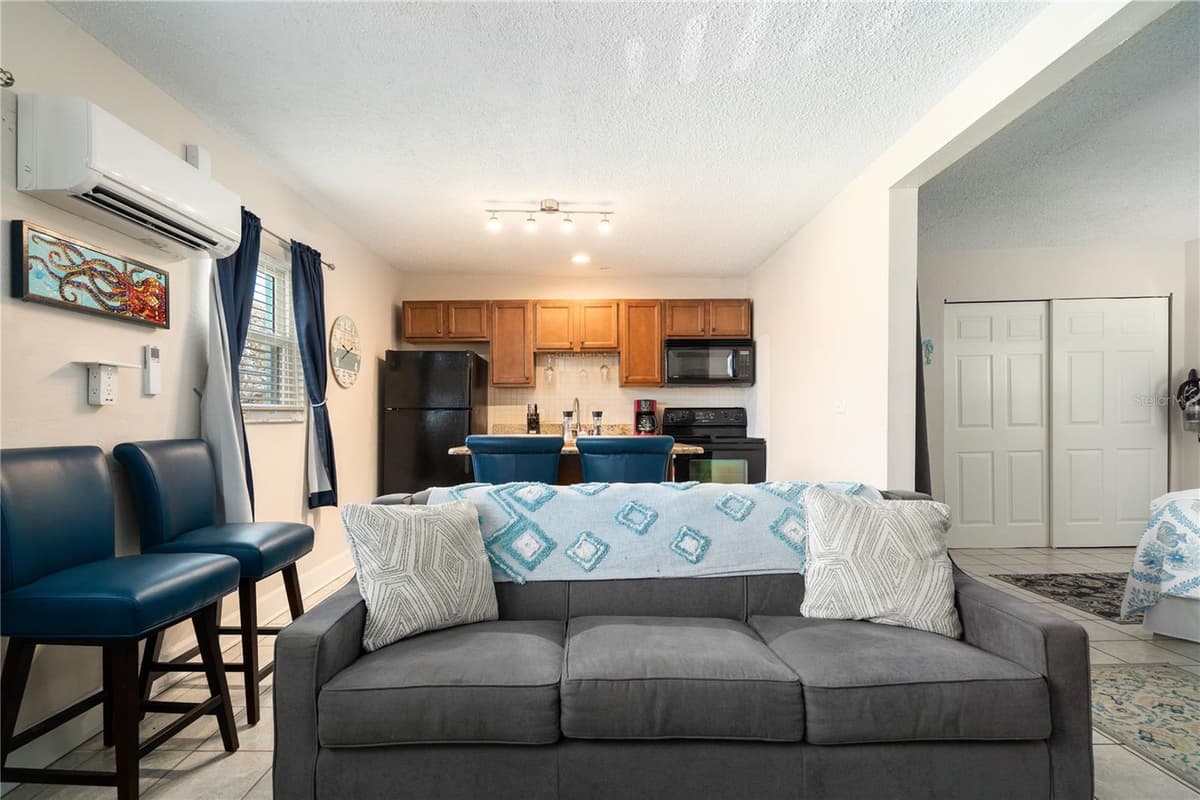 709 GULF WAY — photo 7 of 40