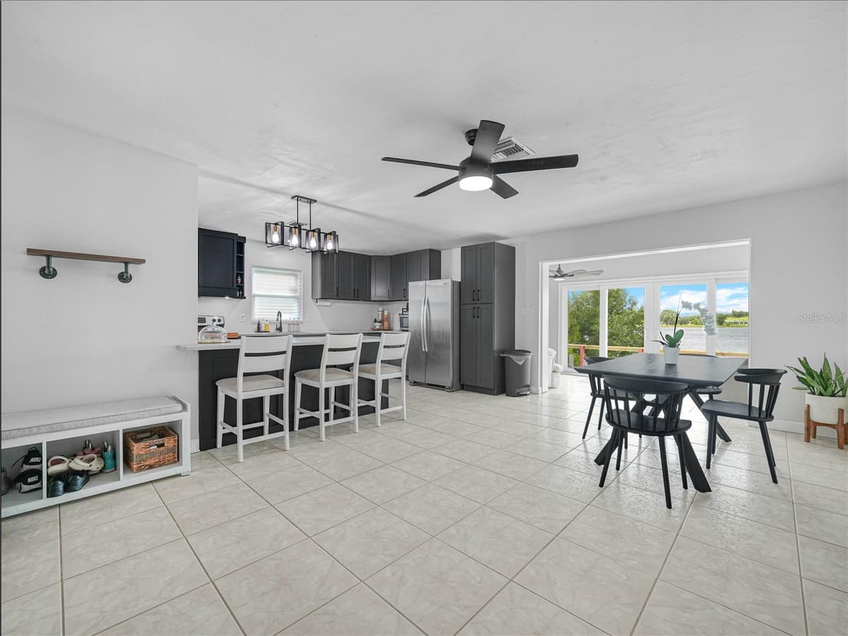113 MCCOY DRIVE — photo 18 of 60