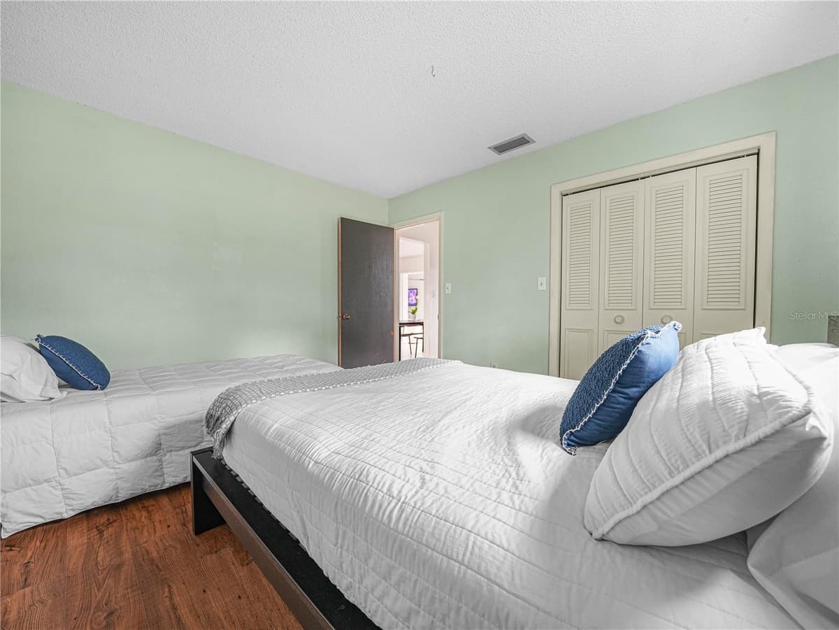 113 MCCOY DRIVE — photo 38 of 60