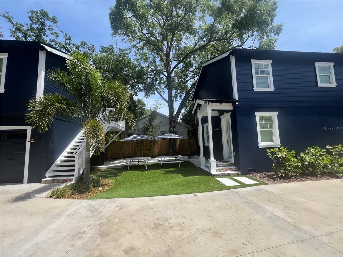 1521 HARWOOD STREET — photo 83 of 92