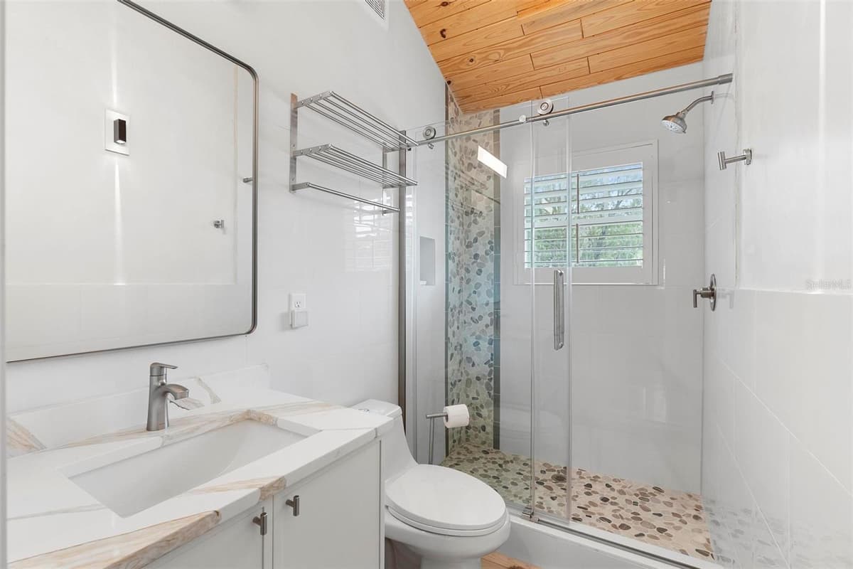 1521 HARWOOD STREET — photo 50 of 92