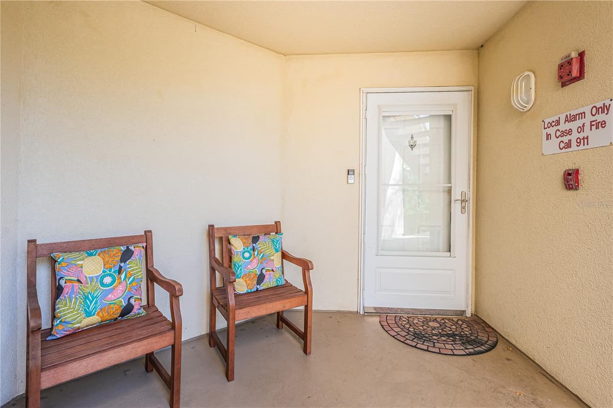 6191 BAHIA DEL MAR BOULEVARD — photo 8 of 52