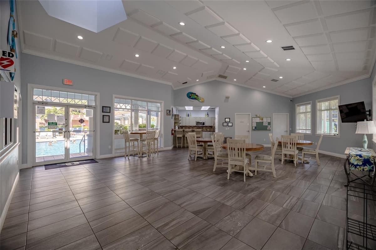 5300 ATLANTIC AVENUE — photo 36 of 49