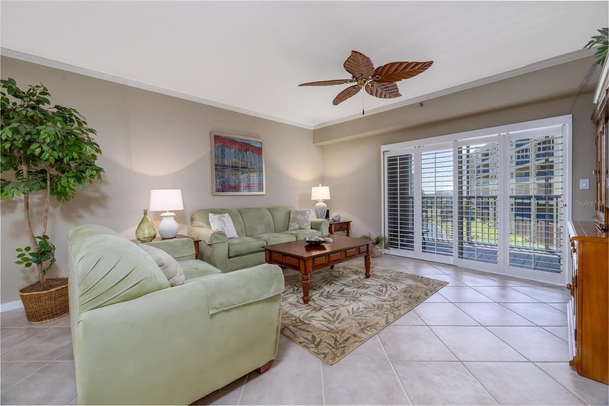 5300 ATLANTIC AVENUE — photo 10 of 49