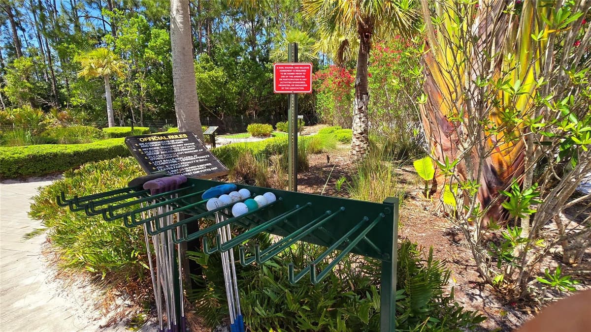 228 CAPTIVA DR — photo 26 of 33