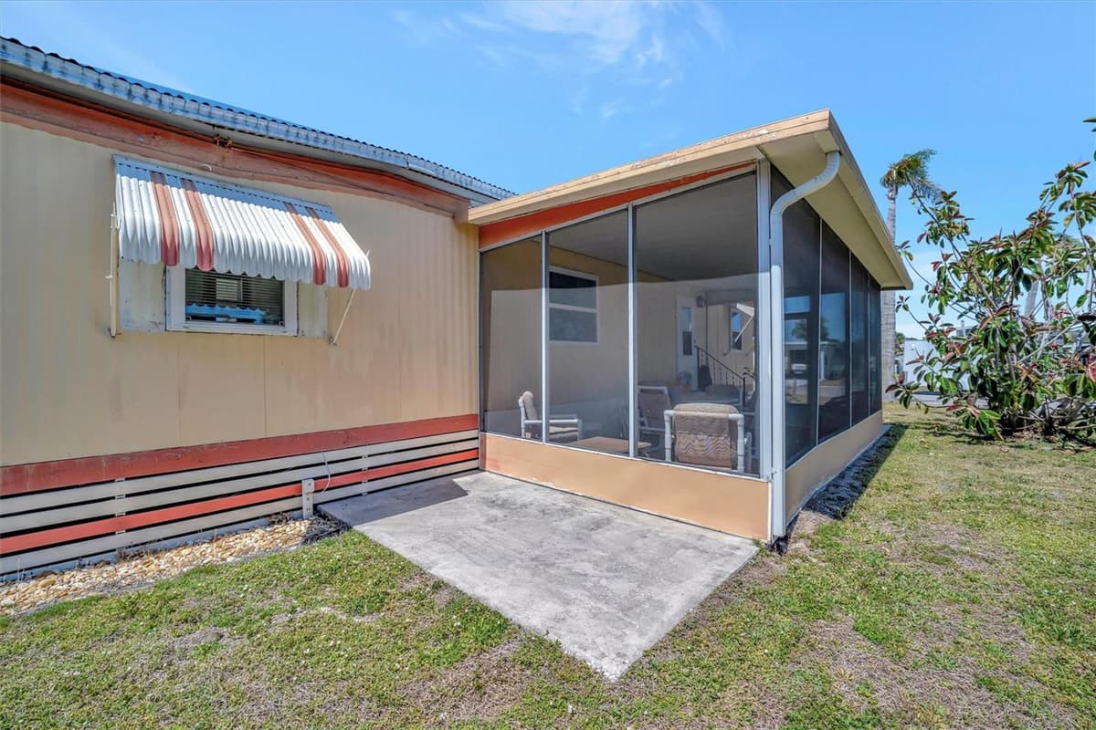 104 SAINT KITTS WAY — photo 20 of 21