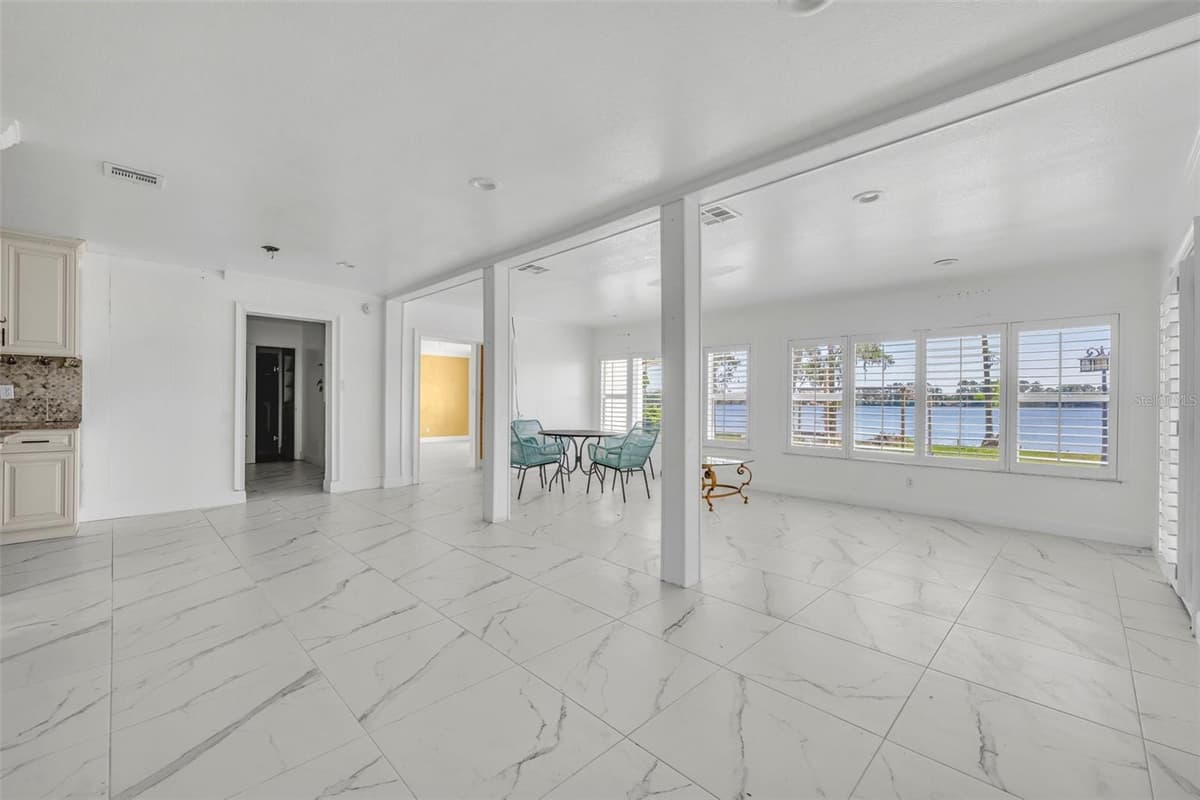 7420 LAKE WILLIS DRIVE — photo 15 of 41