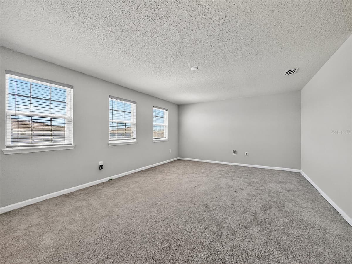 3725 BLUE MOUNTAIN WAY — photo 14 of 19