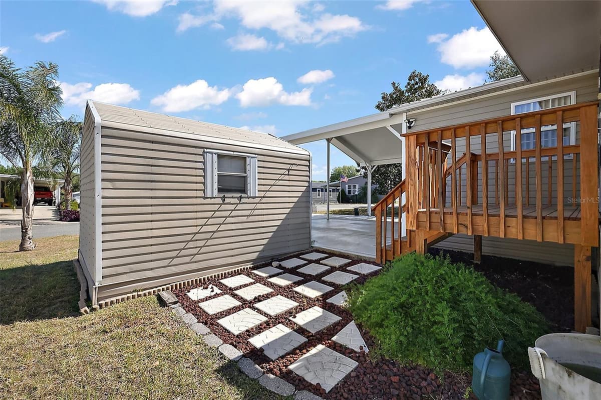37945 MONTICELLO STREET — photo 27 of 42