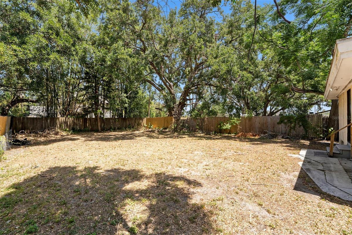 626 BELLEVIEW BOULEVARD — photo 14 of 15