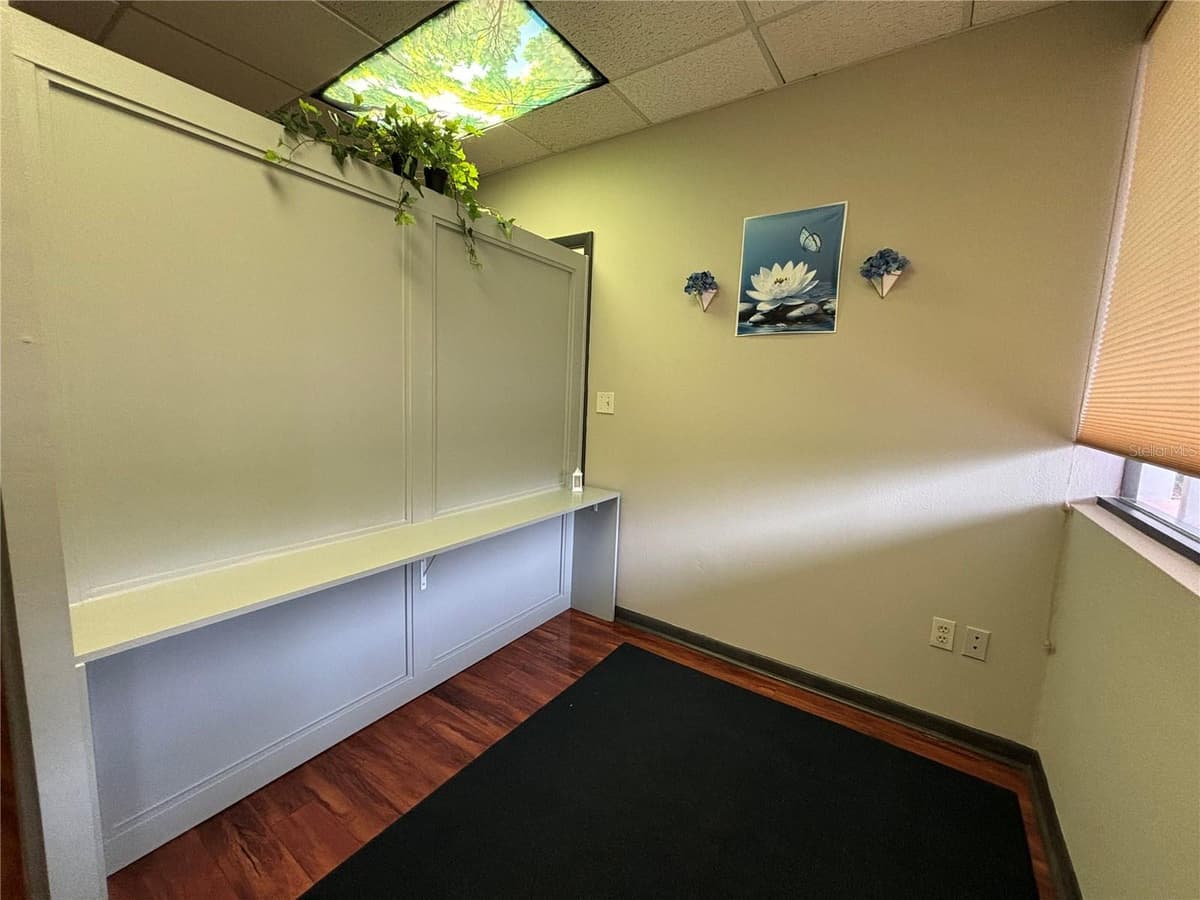1750 BROADWAY STREET — photo 7 of 22