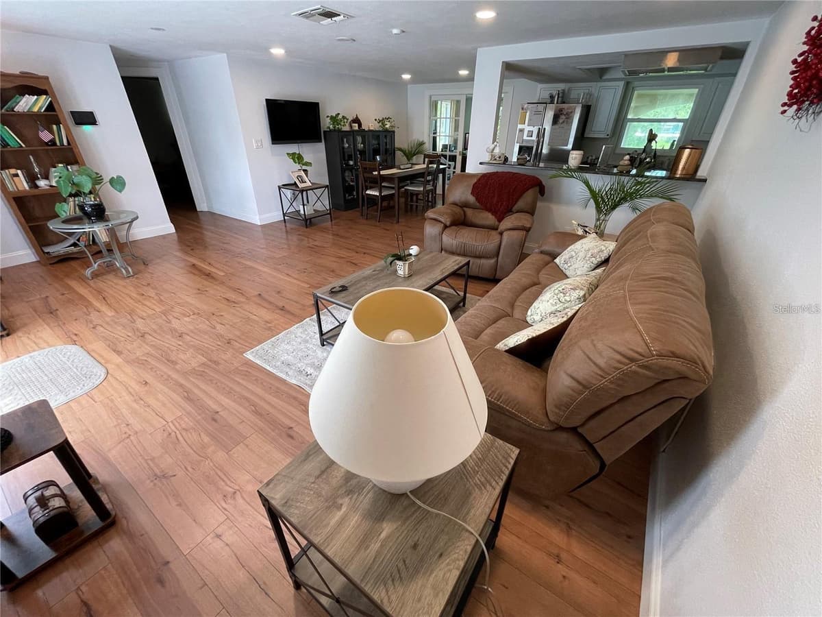 5736 COLONIAL DRIVE — photo 42 of 57