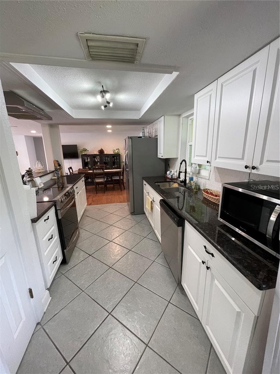 5736 COLONIAL DRIVE — photo 27 of 57