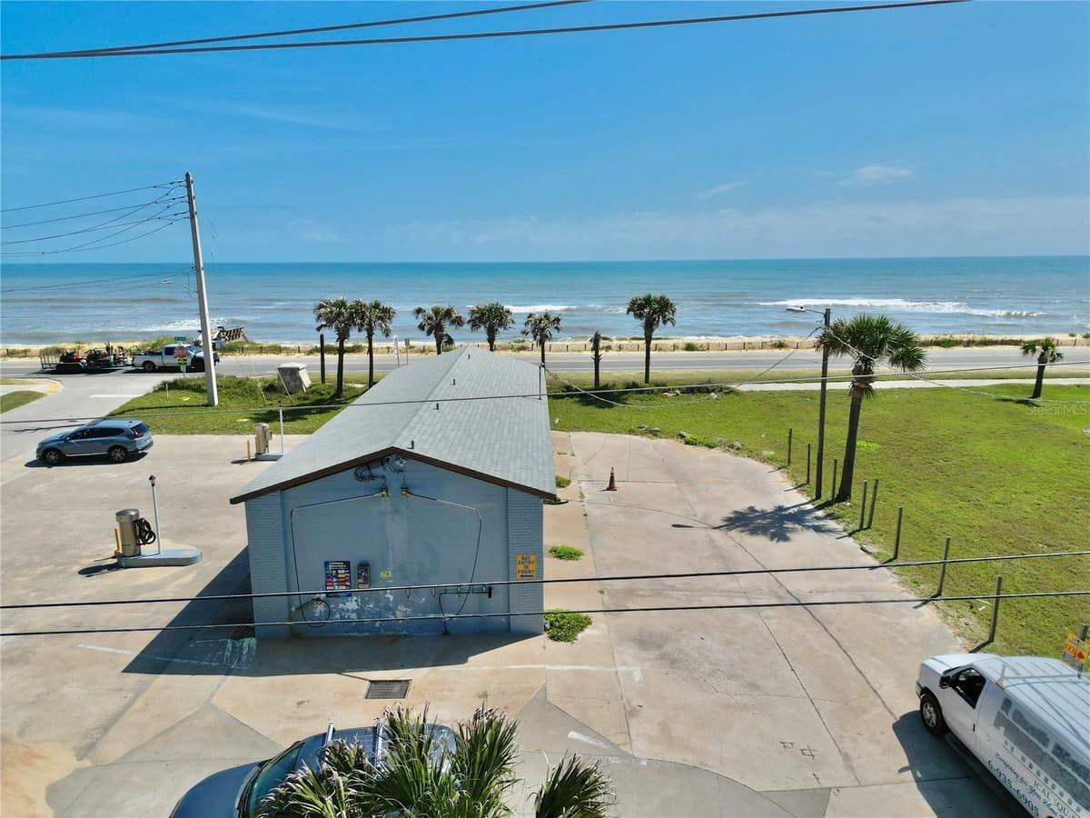 2299 OCEANSHORE BOULEVARD — photo 8 of 19