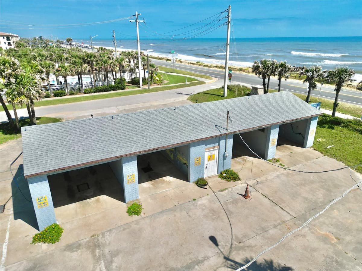 2299 OCEANSHORE BOULEVARD — photo 9 of 19