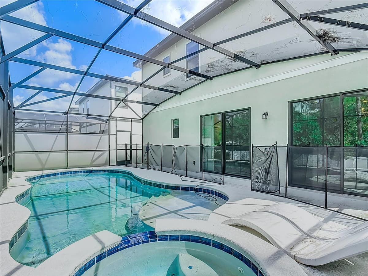 1326 BUTTERFLY ORCHID ROAD — photo 2 of 54