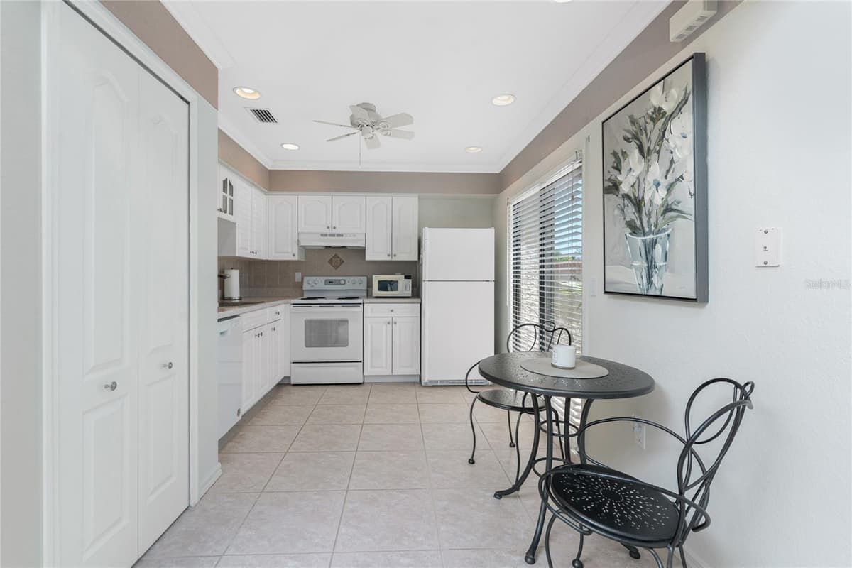 13100 MCCALL ROAD — photo 10 of 65