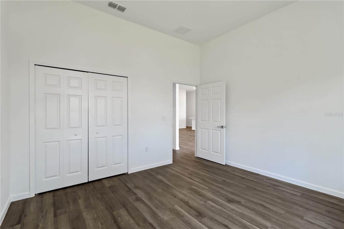4344 JASLO AVENUE — photo 23 of 30