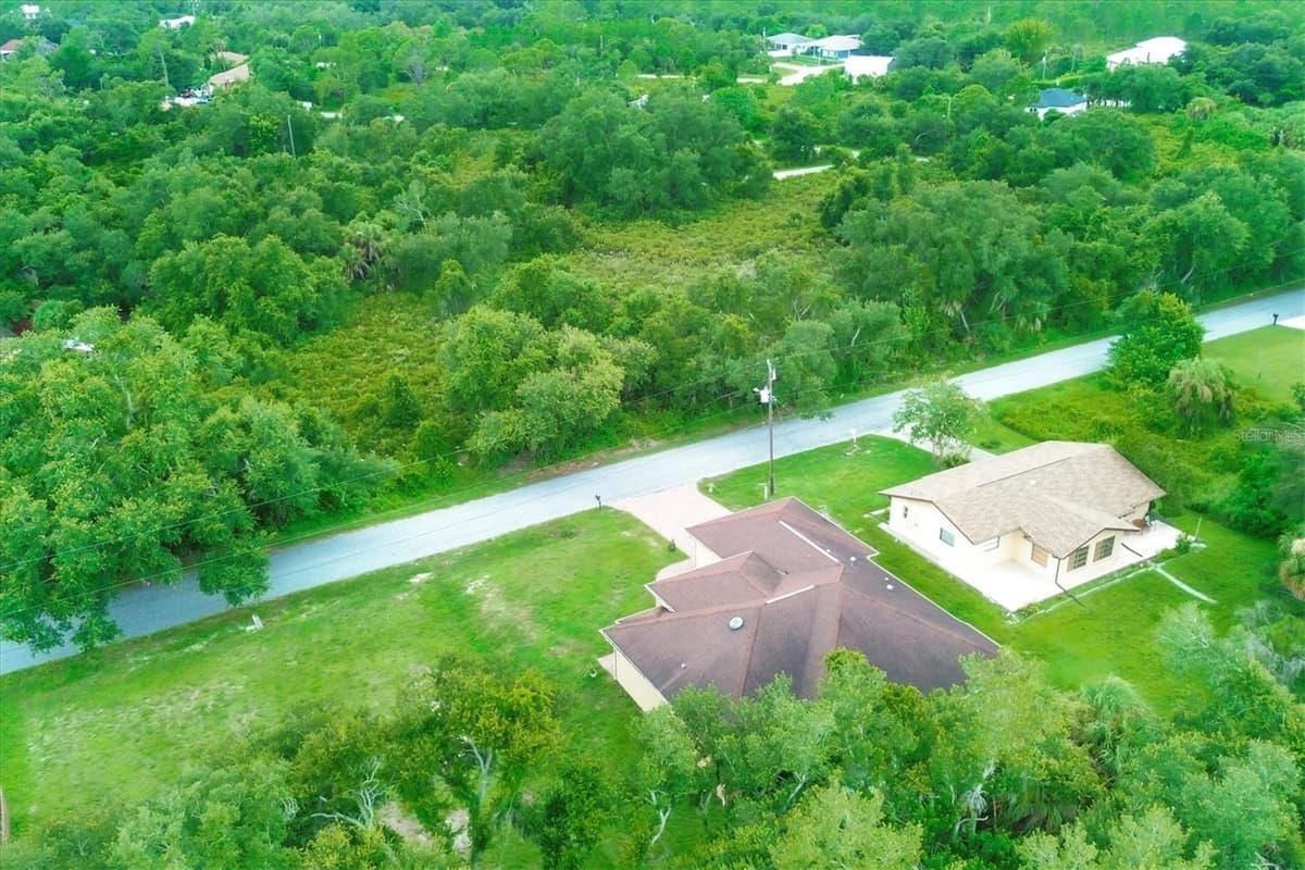 431 SEVILLA STREET — photo 37 of 55